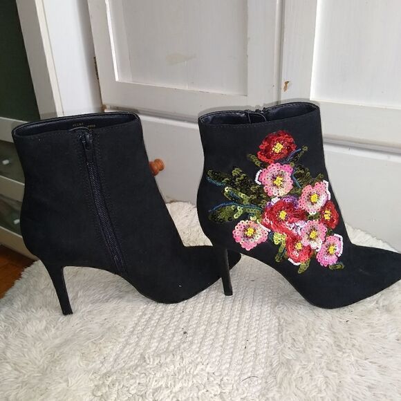 NIB 7.5 embellished black boots with sequins - Picture 2 of 14